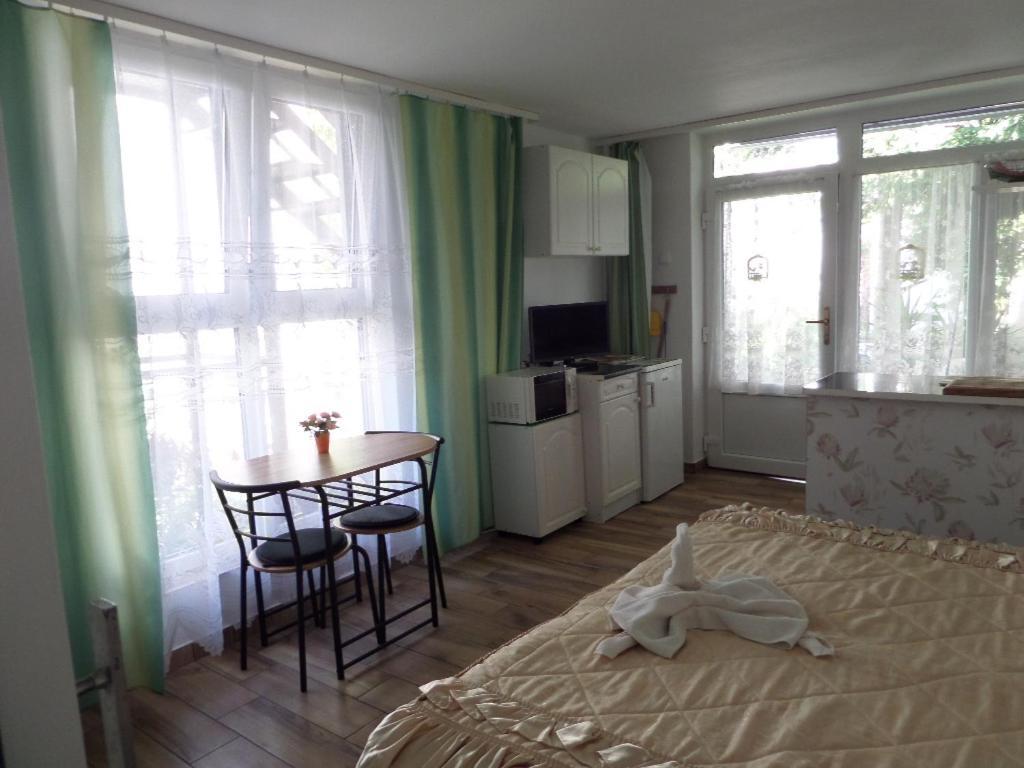 Bori Apartmanok Hajdúszoboszló Екстериор снимка